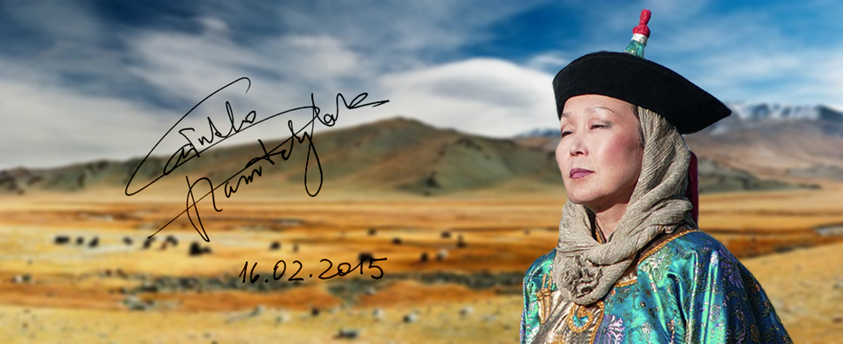 Sainkho Namtchylak w Herbaciarni Sikkim